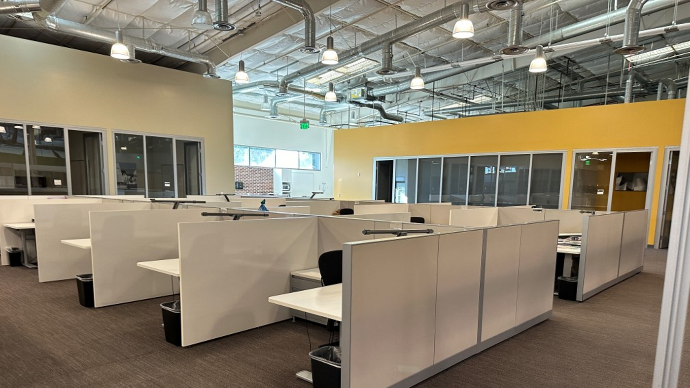 Steelcase Answer Workstations