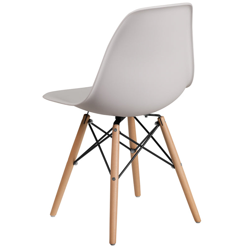 White Plastic/wood Chair