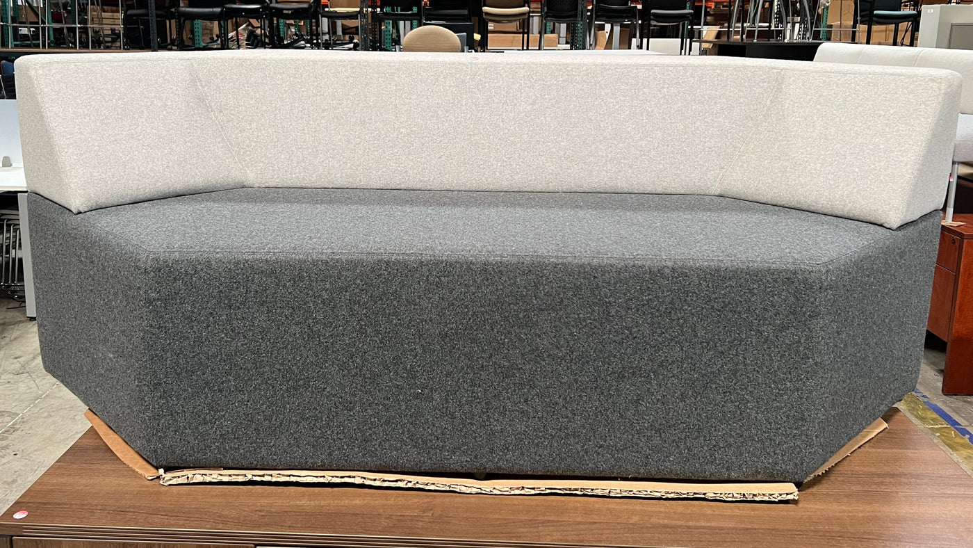 PRE-OWNED LARGE HEX SOFT SEATING