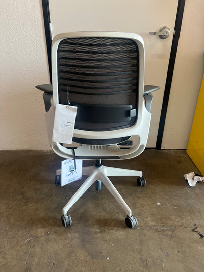 Pre owned Steelcase Series 1 - Office Furniture - Grey