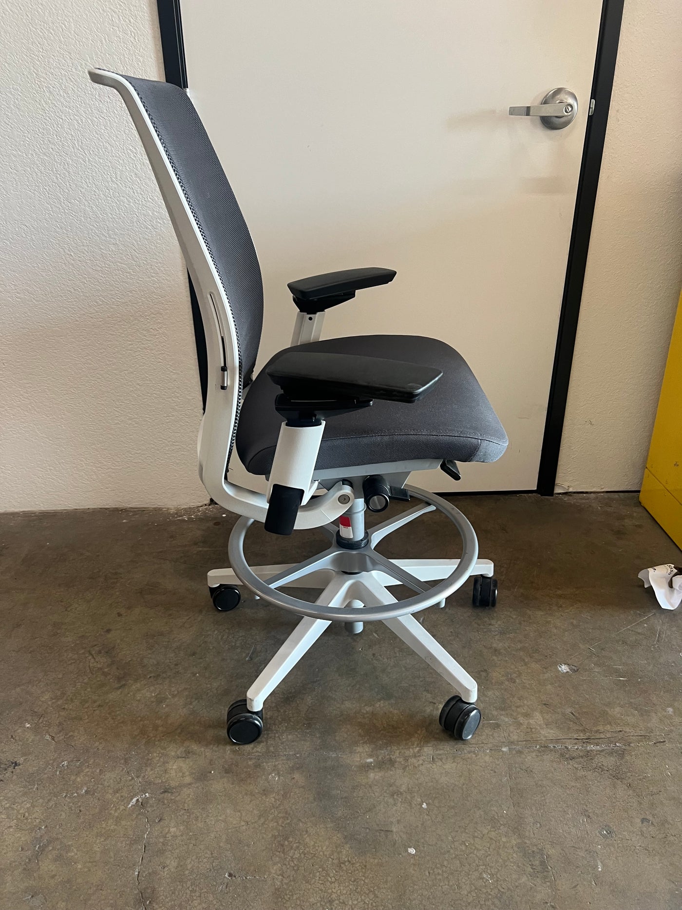 Pre Owned Steelcase Think Drafting Stool - Office Furniture - Grey