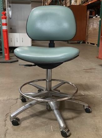 PRE-OWNED LIGHT GREEN LAB STOOL