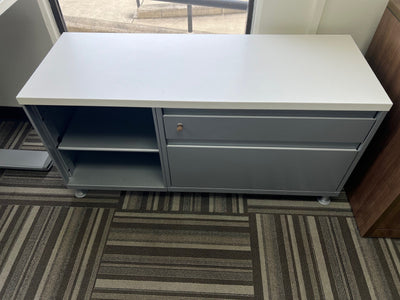 PRE-OWNED STEELCASE HEIGHT ADJUSTABLE DESK, LOW CREDENZA