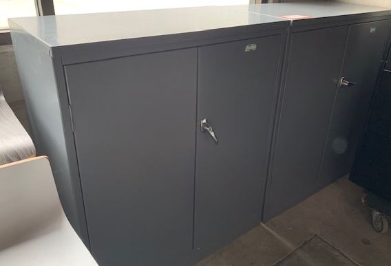 PRE-OWNED TENNSCO STORAGE CABINET