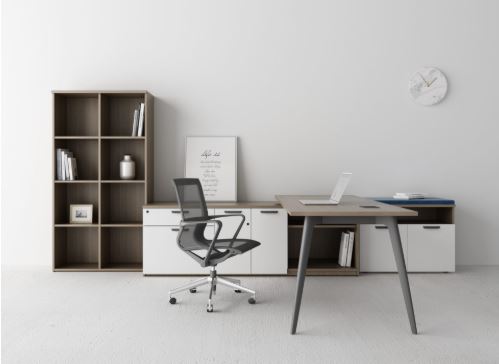 Friant Dash multi-user desking layout