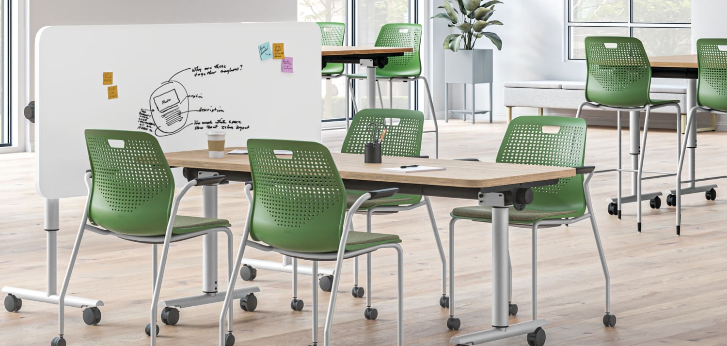 HON Field Trip tables and Etch seating in a learning space